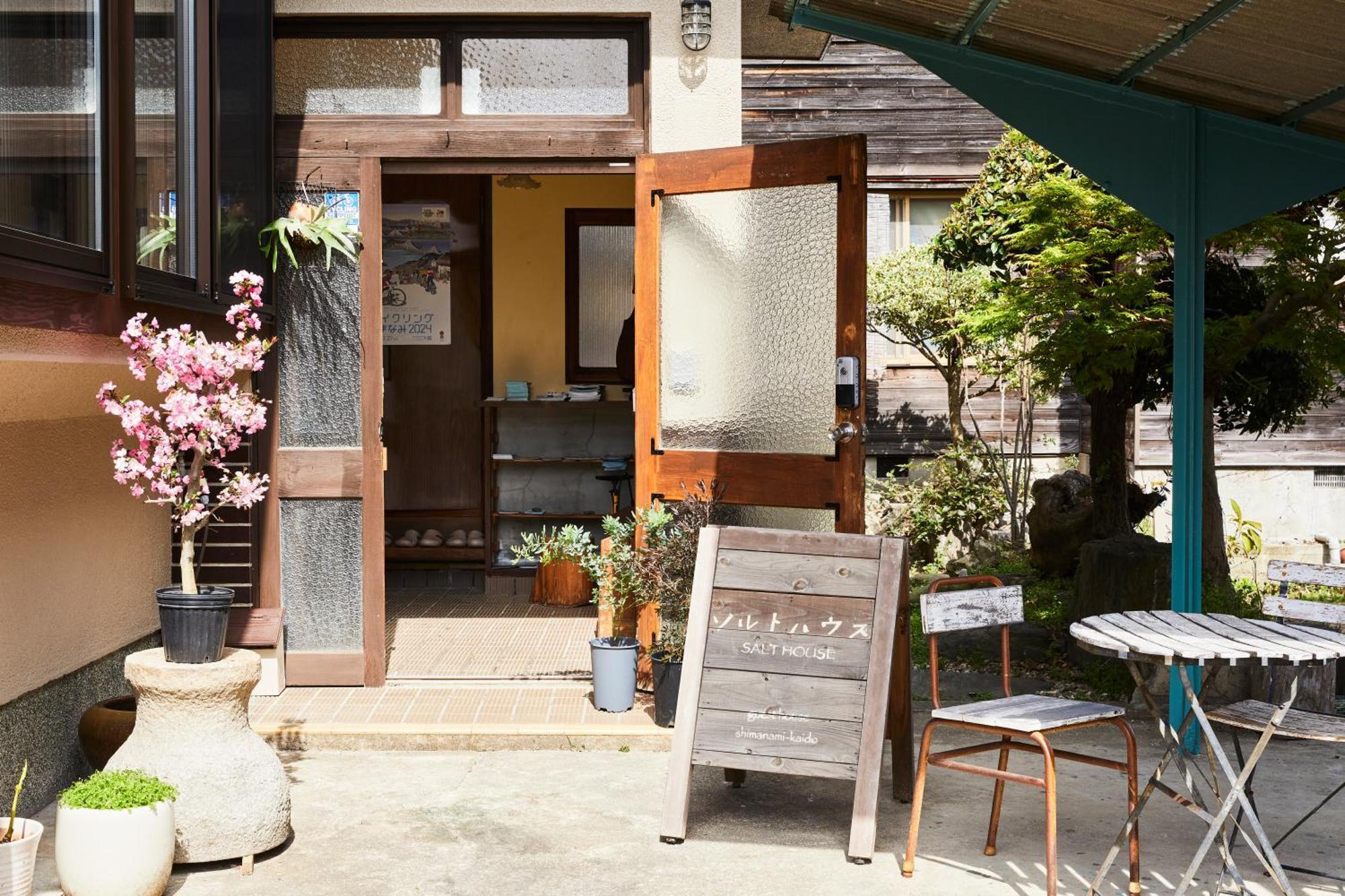 Hotel ソルトハウス Imabari Railway Station Exterior foto